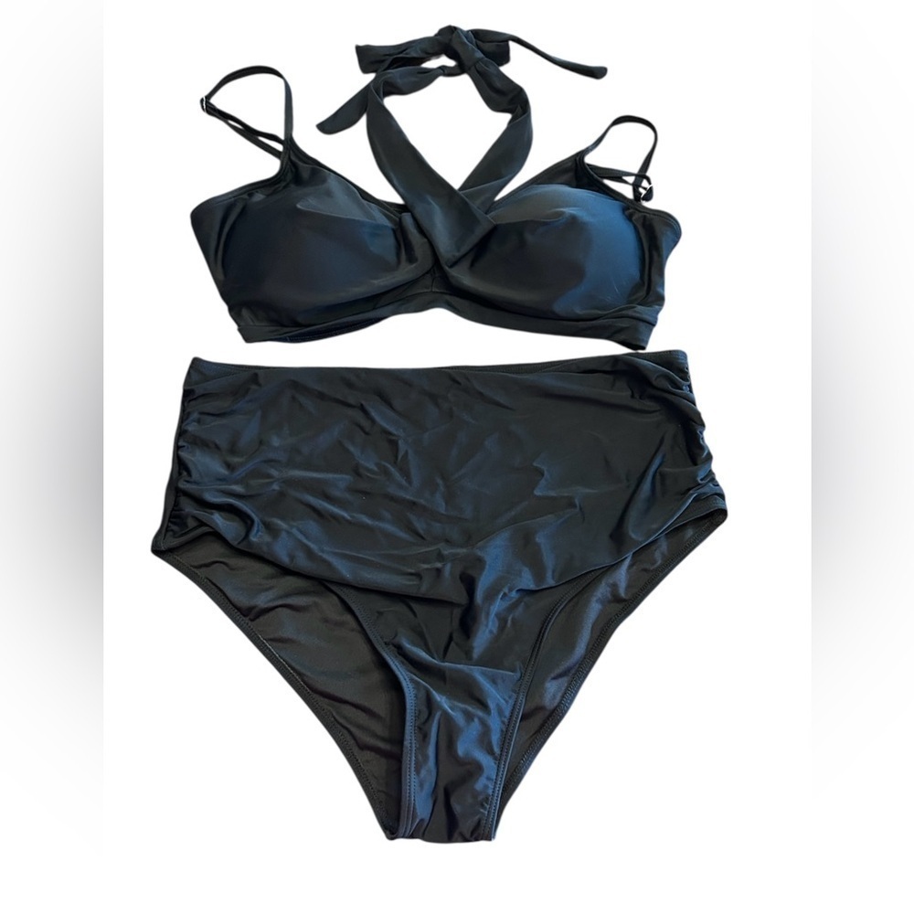NWOT Unbranded Women's Swimwear Set